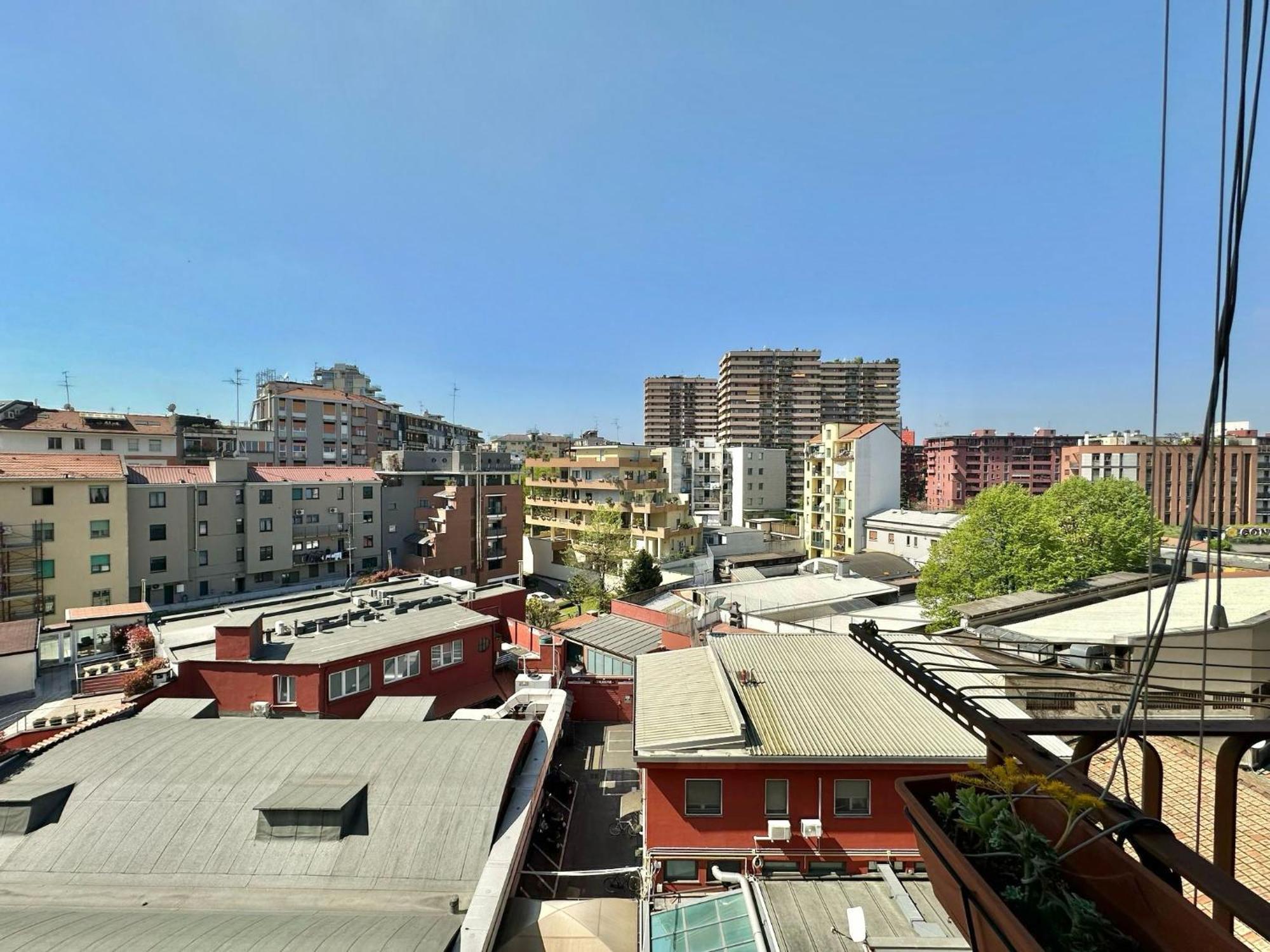 Metro S&m Home, Moderno E Confortevole Con Metro M3 Sotto Casa Appartement Milan